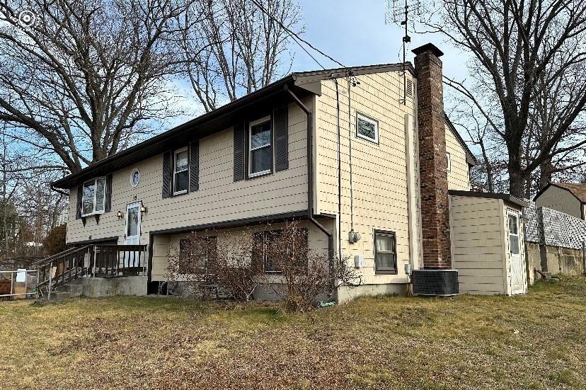 19 Aborn Ave, Cumberland, RI 02864 - photo 1