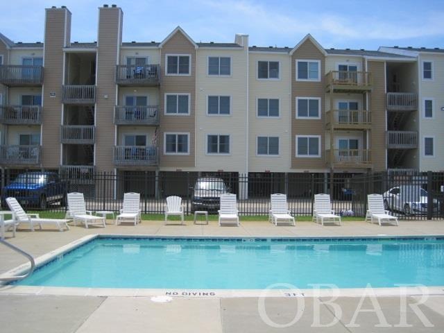 200 E Martin St unit 106, Kill Devil Hills, NC 27948 - photo 1