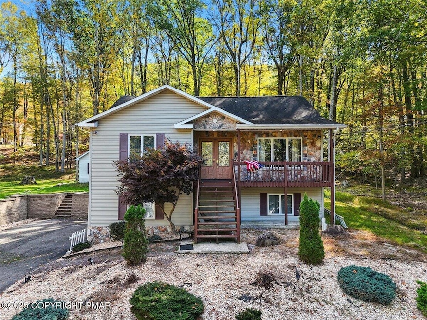 165 Grouse Ridge Ln, Drums, PA 18222 - photo 1