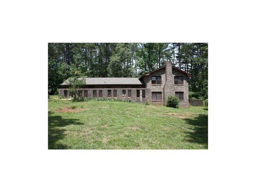 2255 Sussex Ct, Snellville, GA 30078 - photo 1