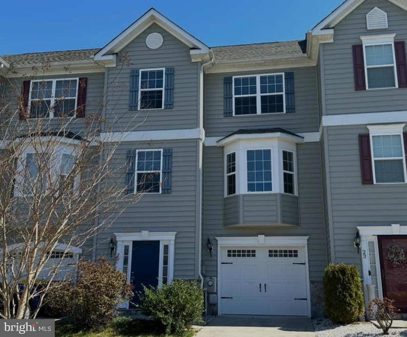 For Rent $1,925/month • Co-Listing Agent