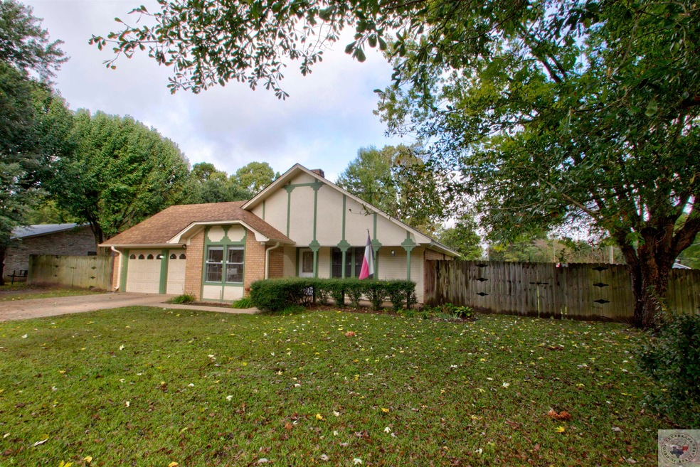 4102 Monroe Dr, Texarkana, TX 75503 - photo 1