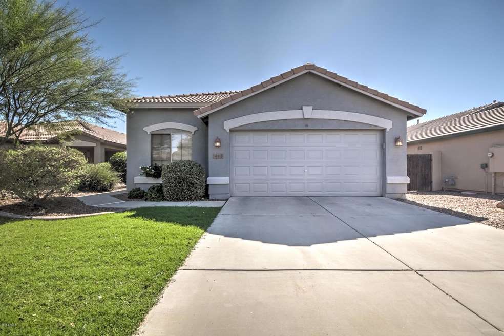 4181 E Sundance Ave-2