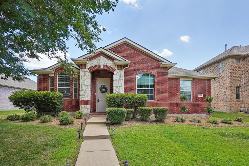 2715 Sugar Maple Dr, Wylie, TX 75098 - photo 1