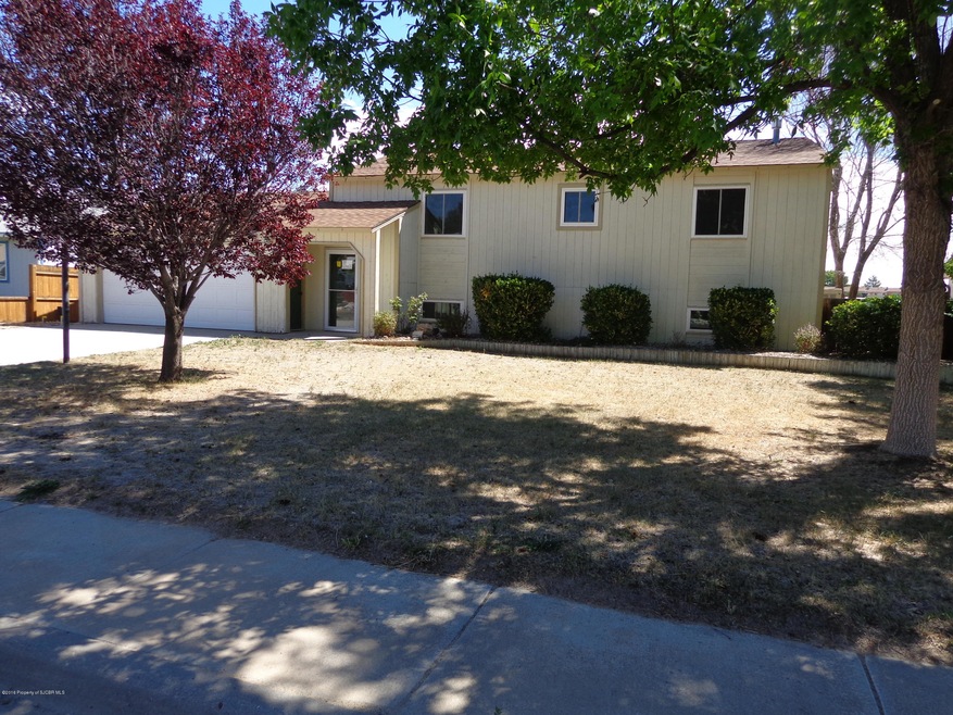 5804 Hogan Ave, Farmington, NM 87402 - photo 1