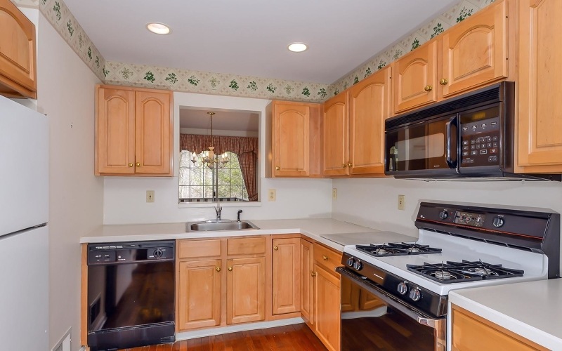 81 Woodmont Dr, Randolph, NJ 07869 - photo 1