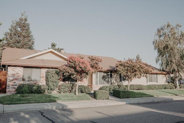 49 Obsidian Dr, Oakdale, CA 95361 - photo 1