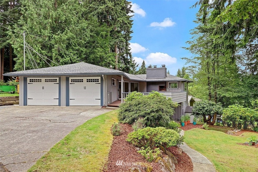 9811 243rd Place SW, Edmonds, WA 98020 - photo 1