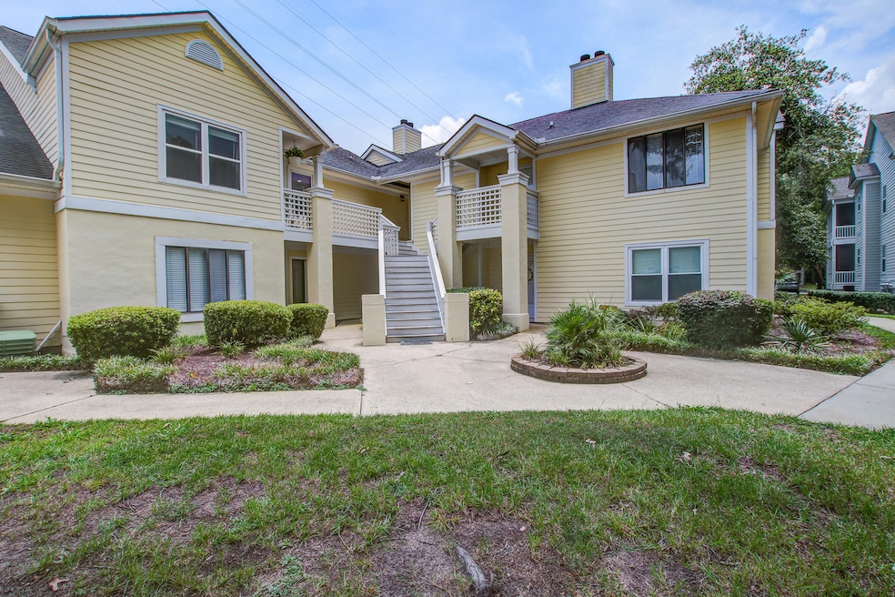 2345 Tall Sail Dr unit 112, Charleston, SC 29414 - photo 1
