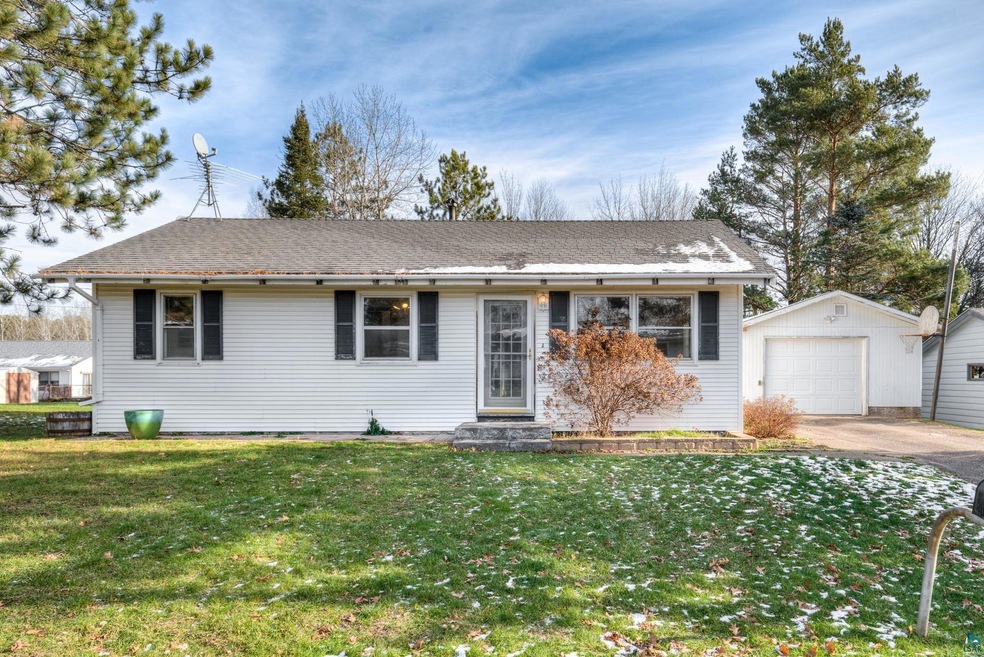 1318 20th St, Cloquet, MN 55720 - photo 1