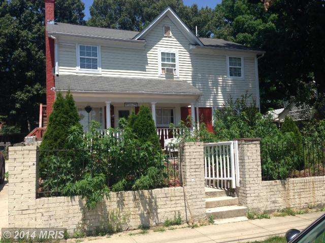 8300 15th Ave, Hyattsville, MD 20783 - photo 1