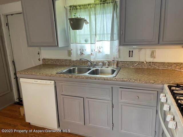 2220 Crockett Dr, Craig, CO 81625 - photo 1