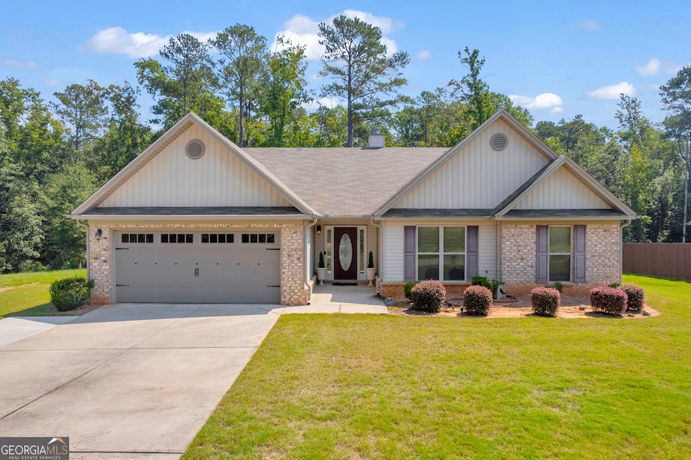 660 McCannon Morris Rd, Hull, GA 30646 - photo 1