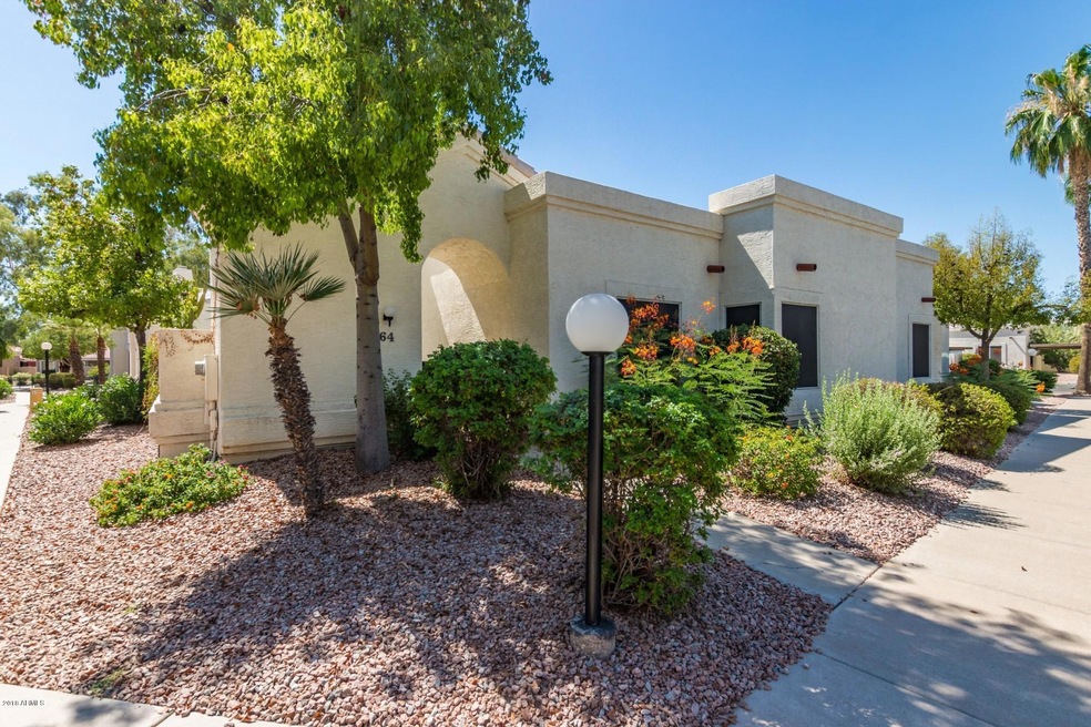 2100 W Lemon Tree Place unit 64, Chandler, AZ 85224 - photo 1