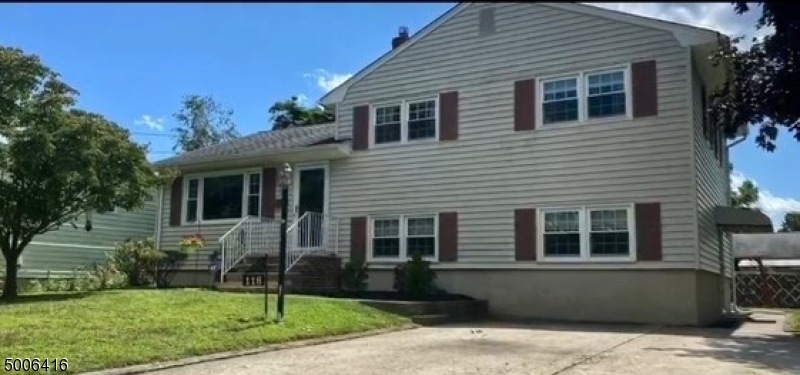 116 Howard Ave, Middlesex, NJ 08846 - photo 1