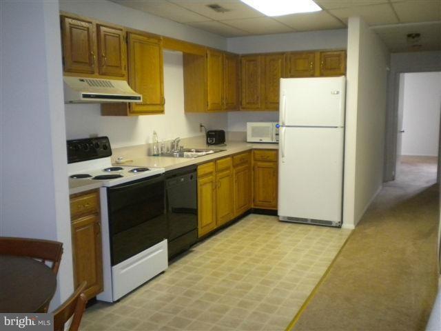 20210 Point Lookout Rd unit 4, Great Mills, MD 20634 - photo 1