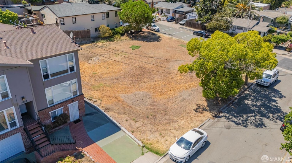 1830 Richardson St, Martinez, CA 94553 - photo 1