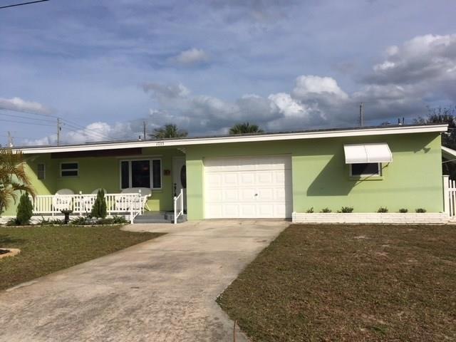 1733 NE Arch Ave, Jensen Beach, FL 34957 - photo 1