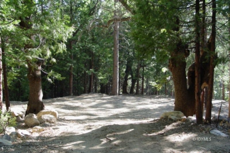 Entrance to lot
