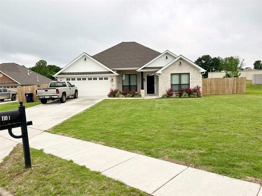 1101 Cannon St, Prairie Grove, AR 72753 - photo 1