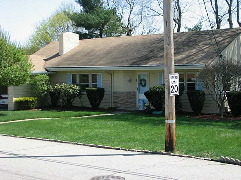 68 Pleasant View Rd, Warwick, RI 02888 - photo 1