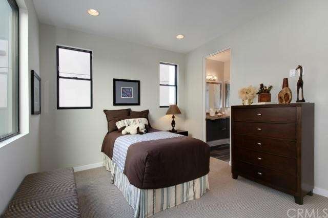 Bedroom 3 and Jack/Jill Bathroom