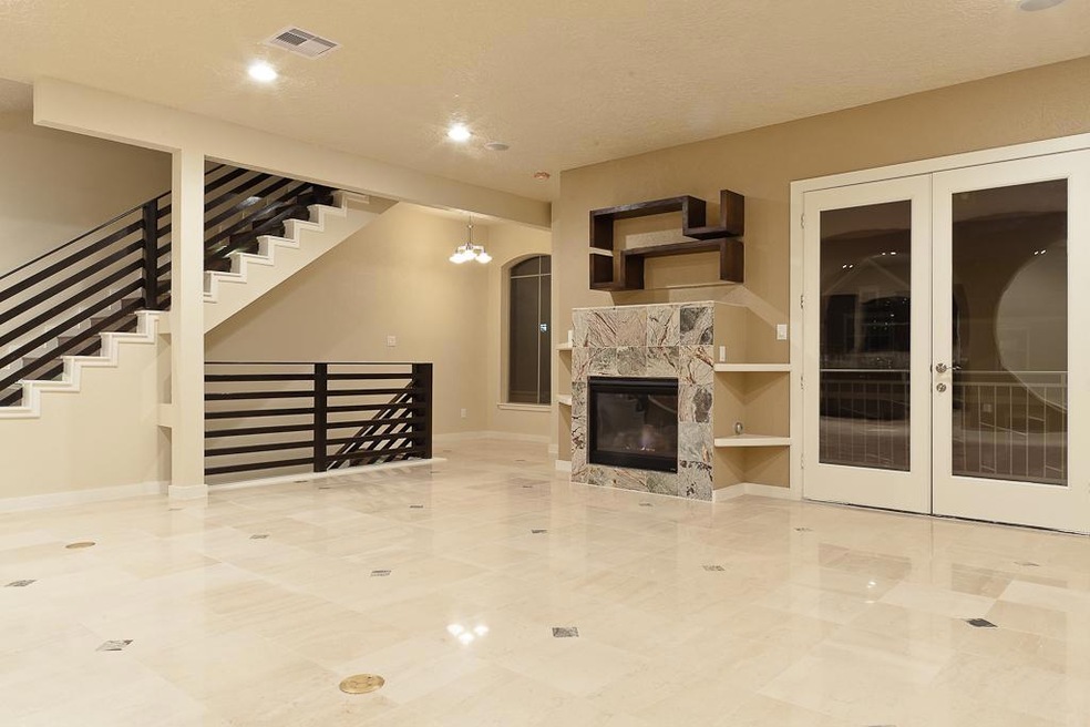 2607 Lawrence St, Houston, TX 77008 - photo 1