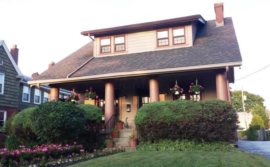 Welcome to 1178 Broadview Ave.