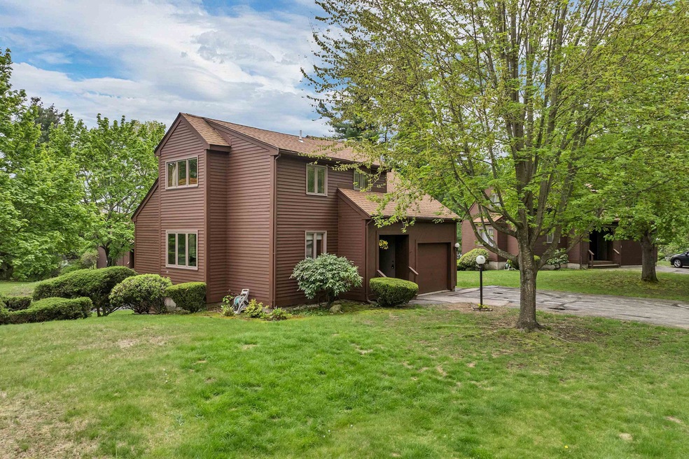 16 Gloucester Ln unit U51, Nashua, NH 03063 - photo 1