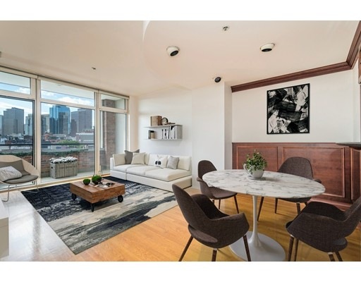 The Mariner Condominiums unit 606, Boston, MA 02109 - photo 1