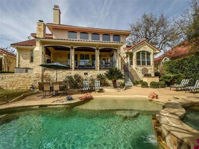 Elegance, privacy and sophistication...