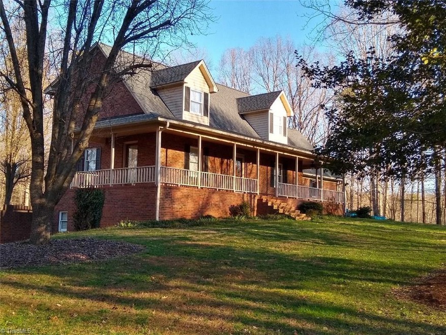 2244 N Asheboro School Rd, Asheboro, NC 27203 - photo 1