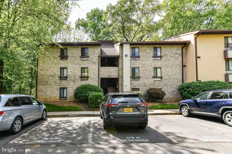 2214 Castle Rock Square unit 22C, Reston, VA 20191 - photo 1