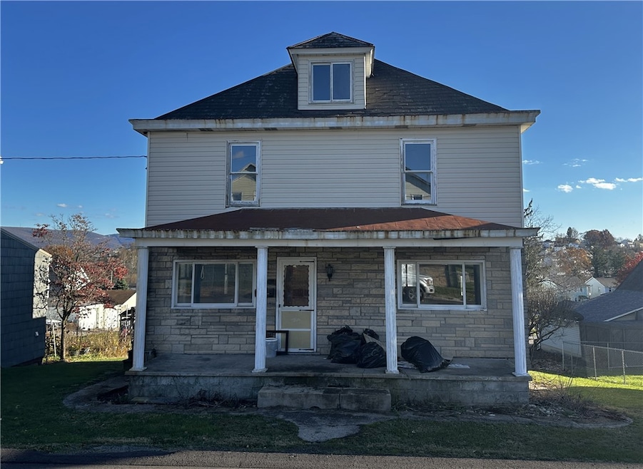 92 2nd St, Uniontown, PA 15401 - photo 1