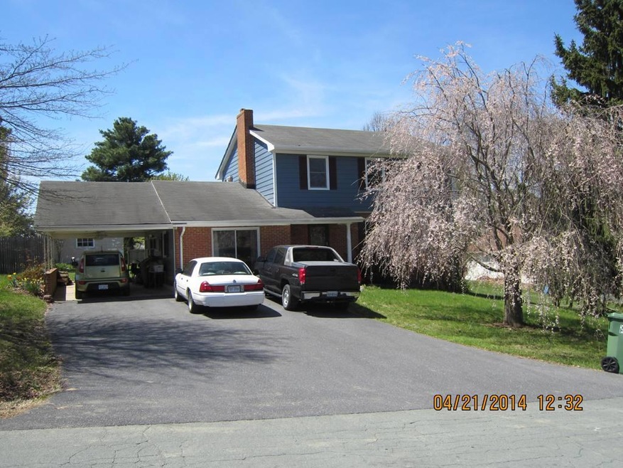 27 Locust St, Fishersville, VA 22939 - photo 1