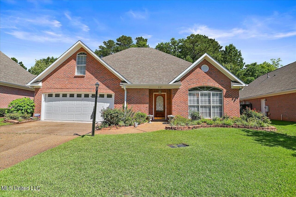 01-507 Spring Lake Dr