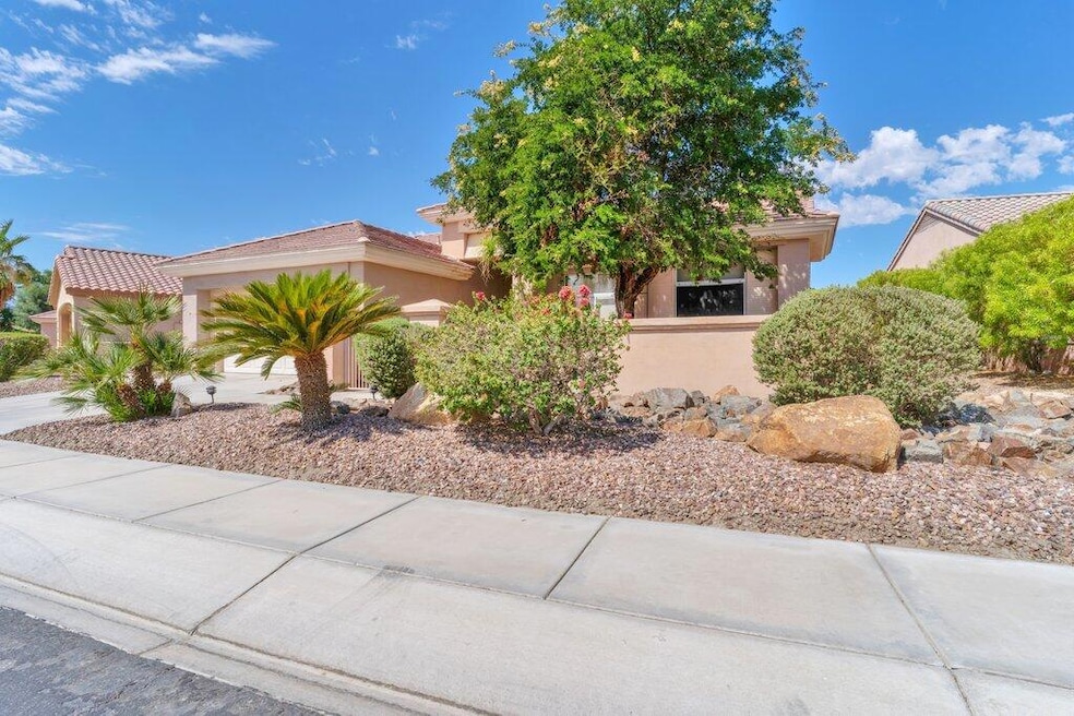 39357 Mirage Cir, Palm Desert, CA 92211 - photo 1