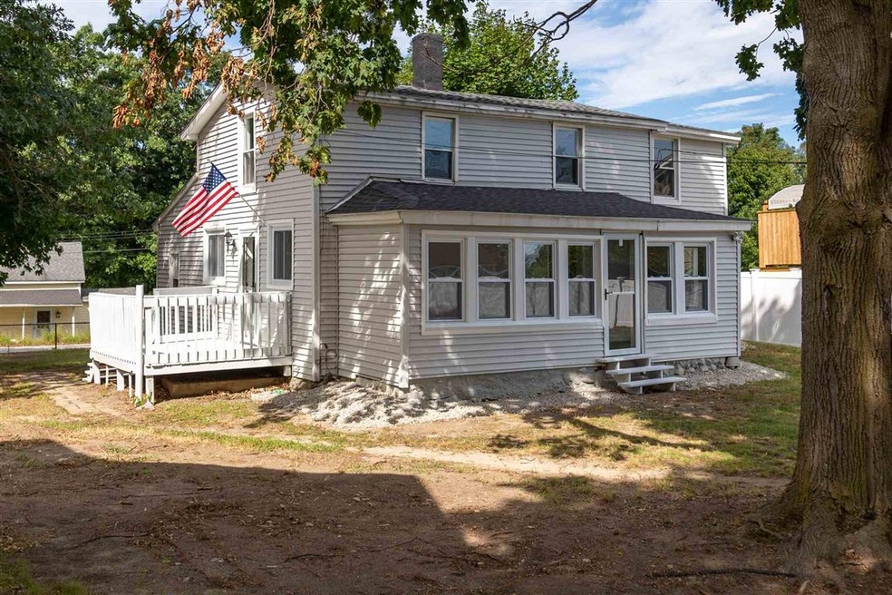 31 Overland St, Manchester, NH 03103 - photo 1