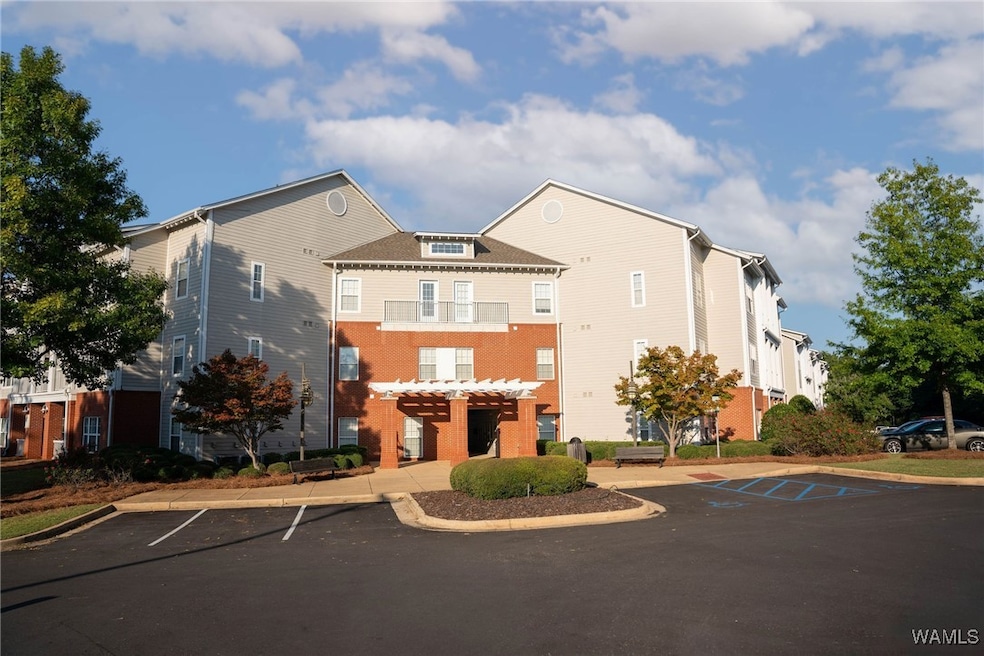 For Sale $214,900 • Co-Listing Agent