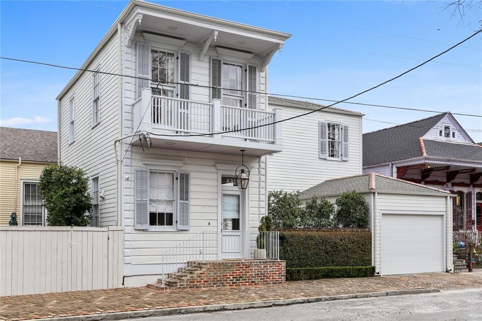 831 Third St, New Orleans, LA 70130 - photo 1