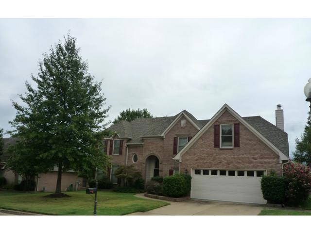 Comfortable Brick 5BR Home Located in Quite Cove, 