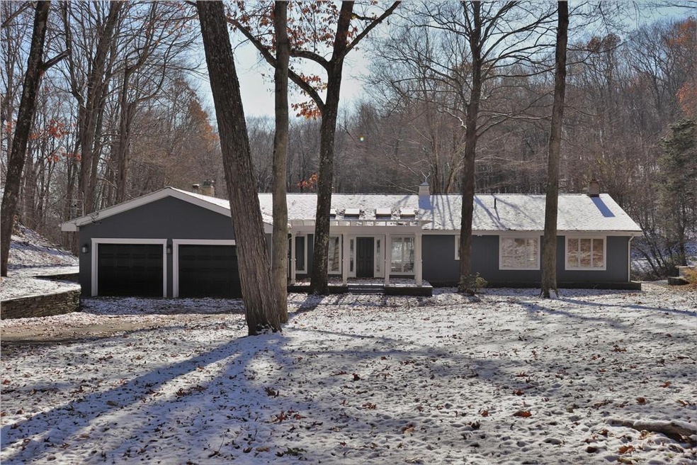 429 Lake Dr, Rhinebeck, NY 12572 - photo 1