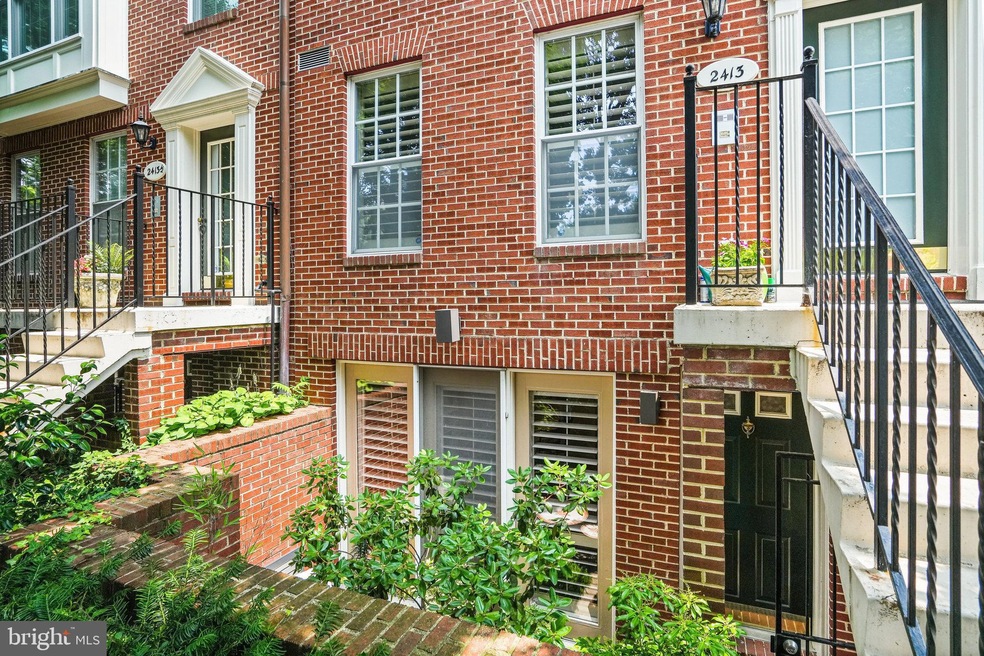 2413 20th St NW unit 4, Washington, DC 20009 - photo 1