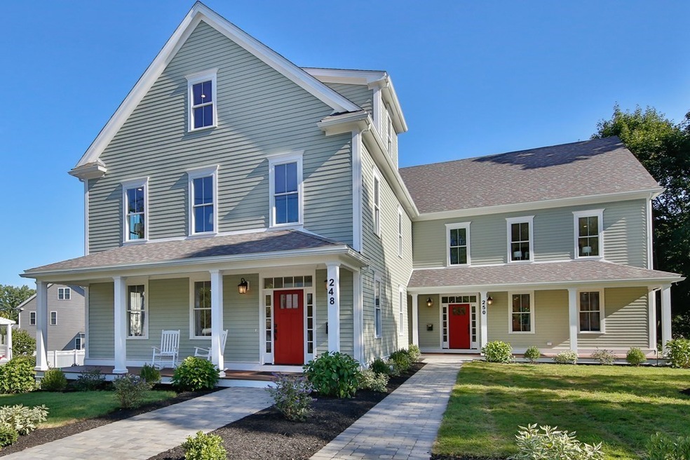 250 Cross St unit 250, Winchester, MA 01890 - photo 1