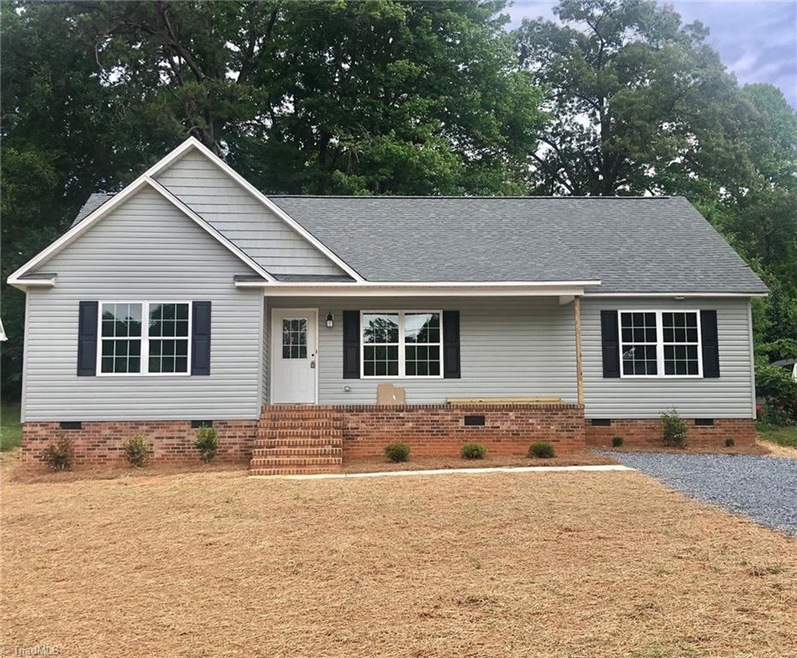 1410 Rolling Rd, Asheboro, NC 27205 - photo 1