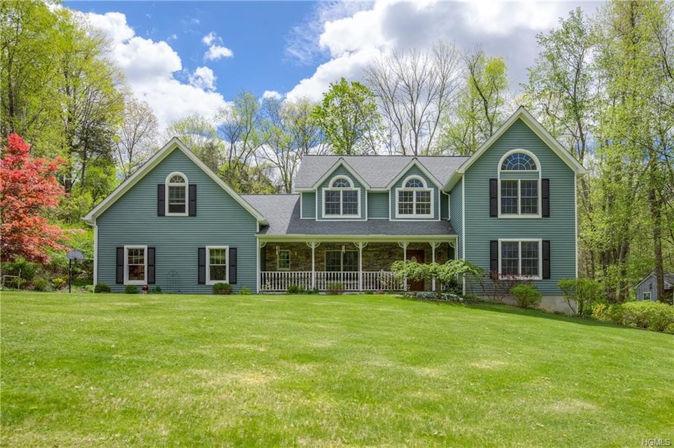 82 Athenian Ln, Hopewell Junction, NY 12533 - photo 1