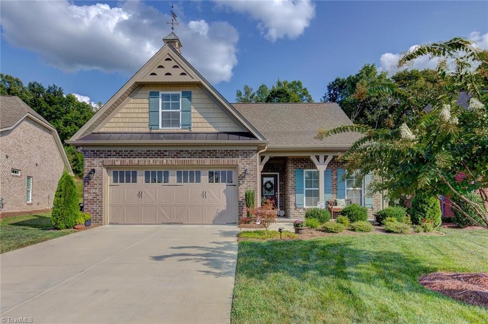 Welcome to 125 Rannoch Court!