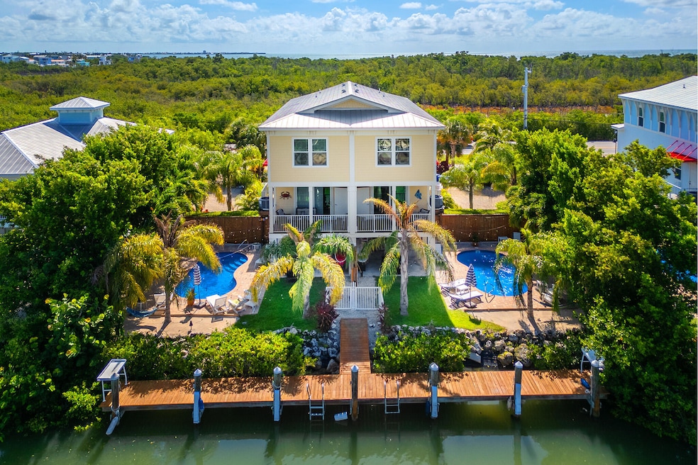 For Sale $3,699,900 • Co-Listing Agent