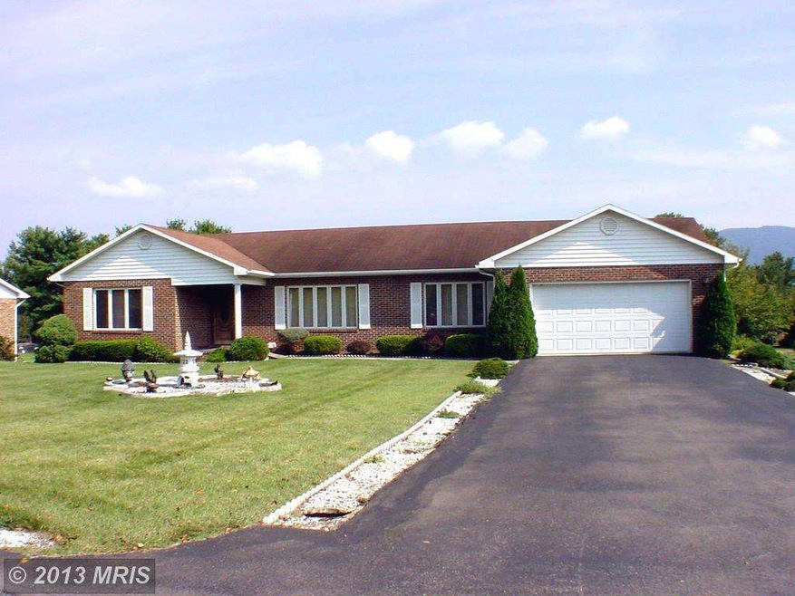 9970 Pleasant View Dr, New Market, VA 22844 - photo 1