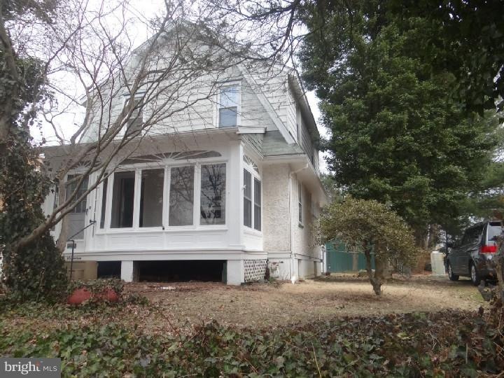 117 E Chelton Rd, Brookhaven, PA 19015 - photo 1